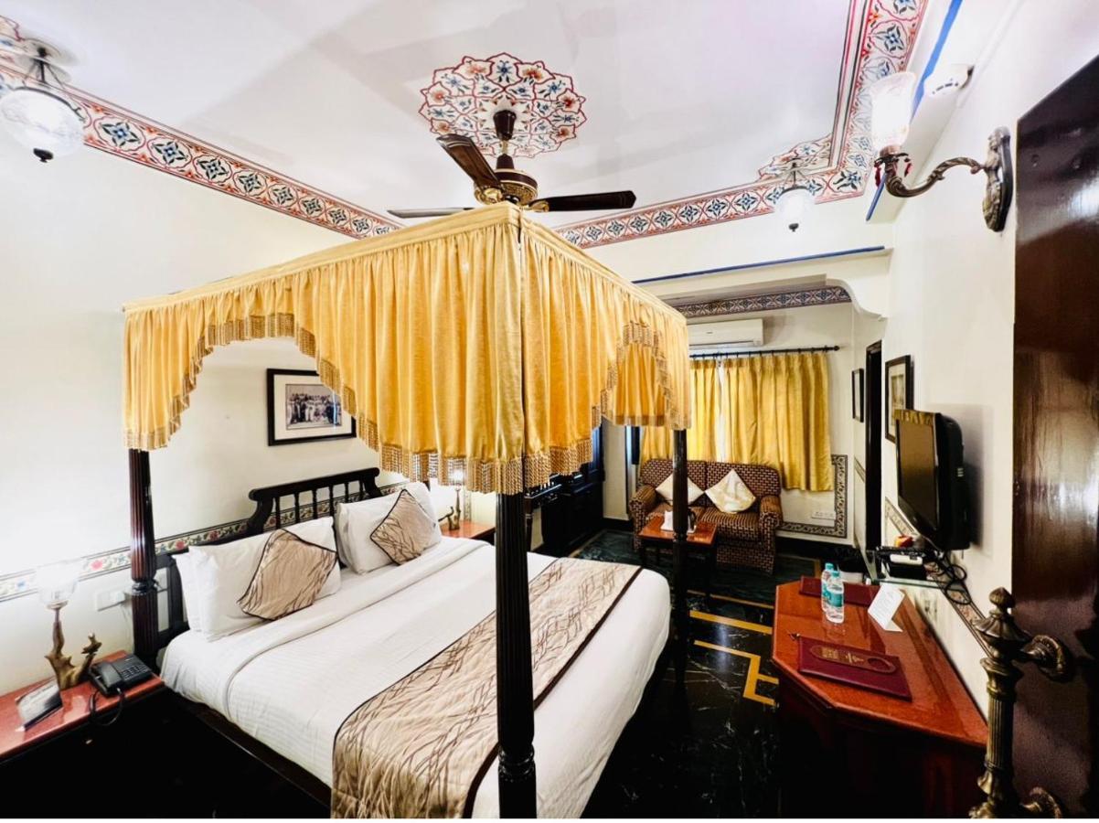 Umaid Mahal - A Heritage Style Boutique Hotel Jaipur Exterior foto